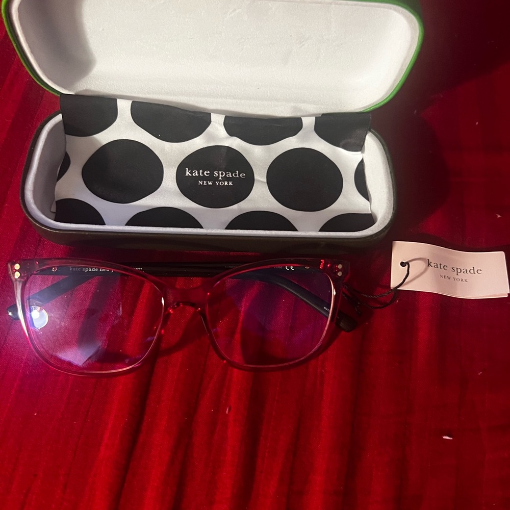 Kate Spade - Picture 2 of 3
